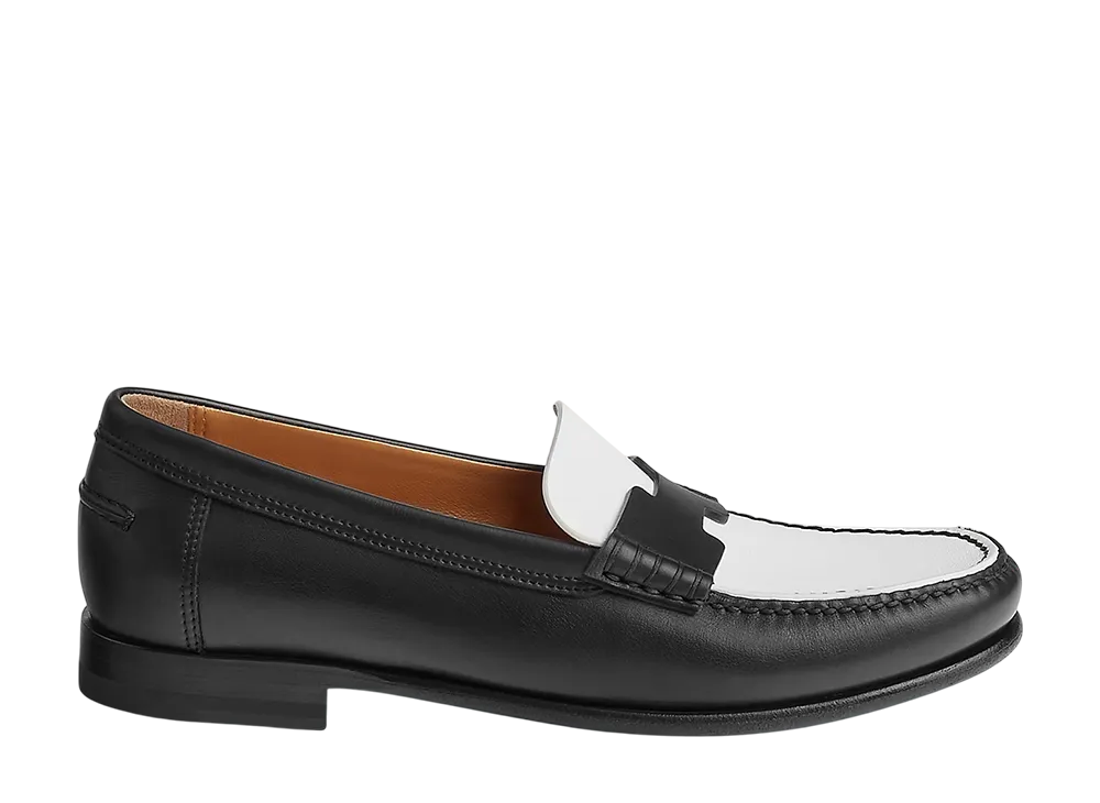 エルメス ウィメンズ ケネディ モカシン "ノワール/ブラン"