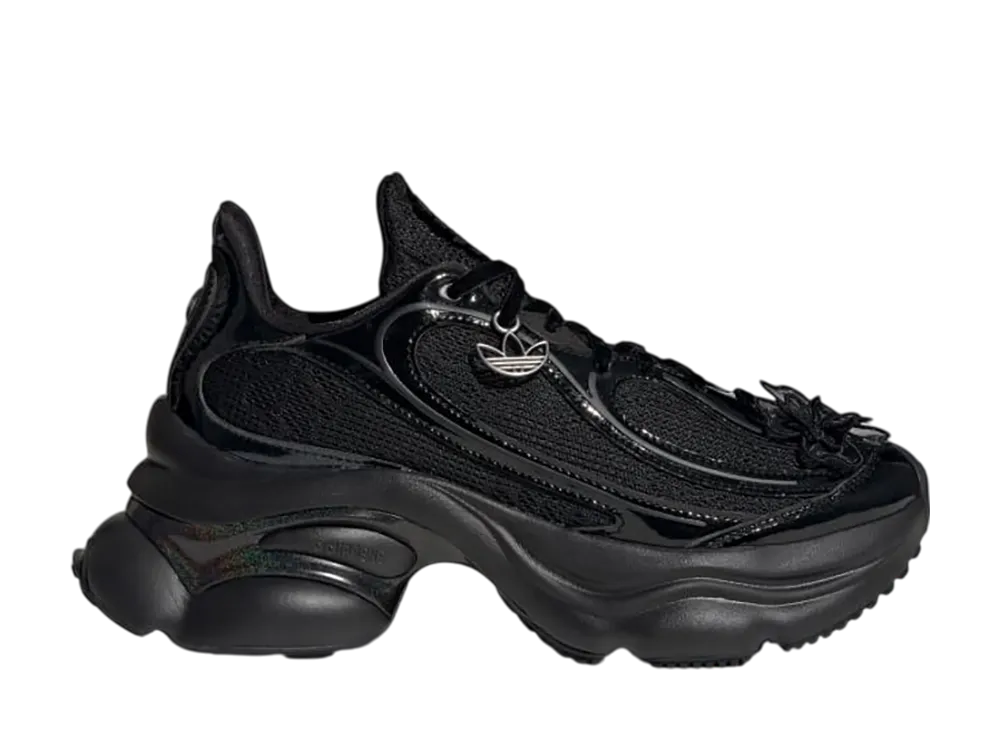 adidas Women's Ozvenuz "Core Black/Silver Metallic"