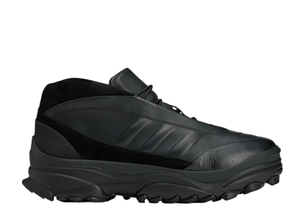 アディダス ワイスリー GSG9 ミッド "ブラック"