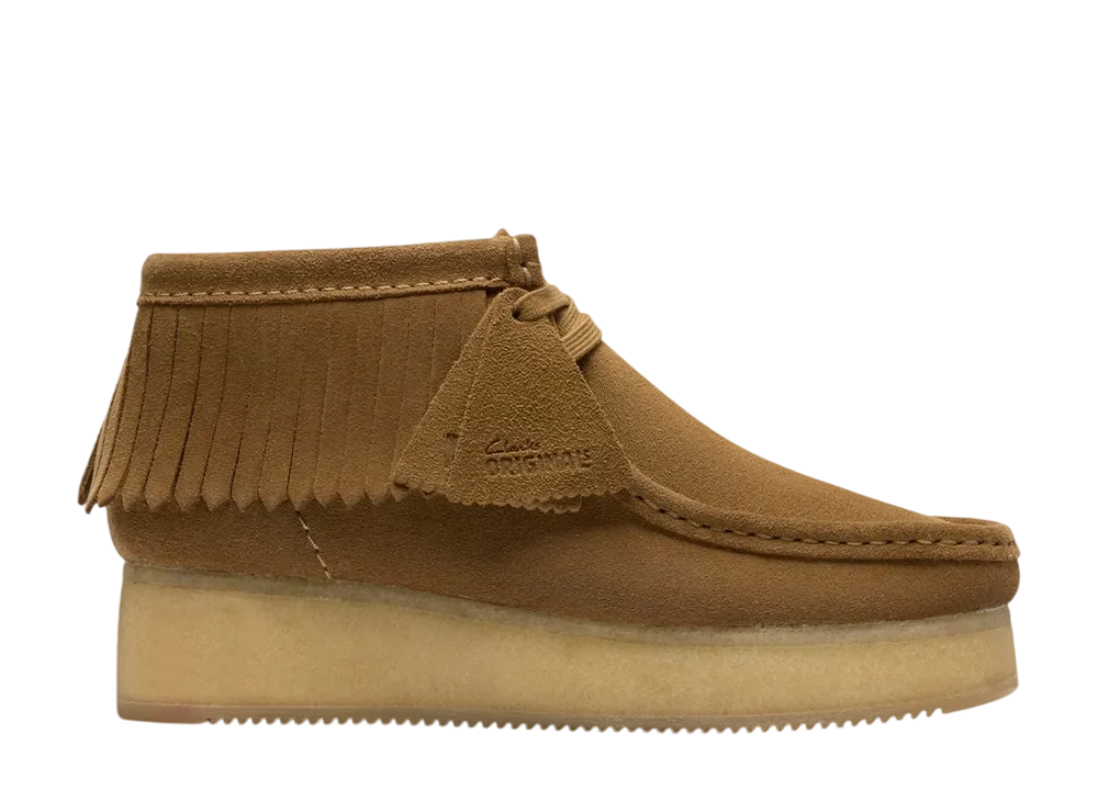 Clarks Women's Wallabee Wedge Fringe "Light Tan Suede"