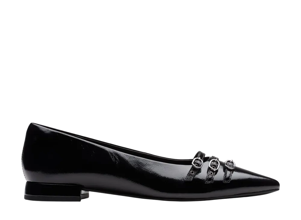 Clarks Women's Sensa 15 Strap "Black Leather"