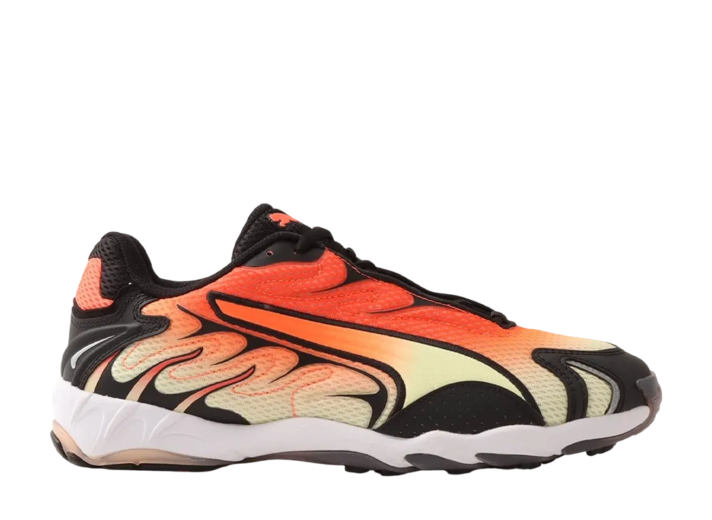 プーマ インヘイル "グローイングレッド/プーマブラック"