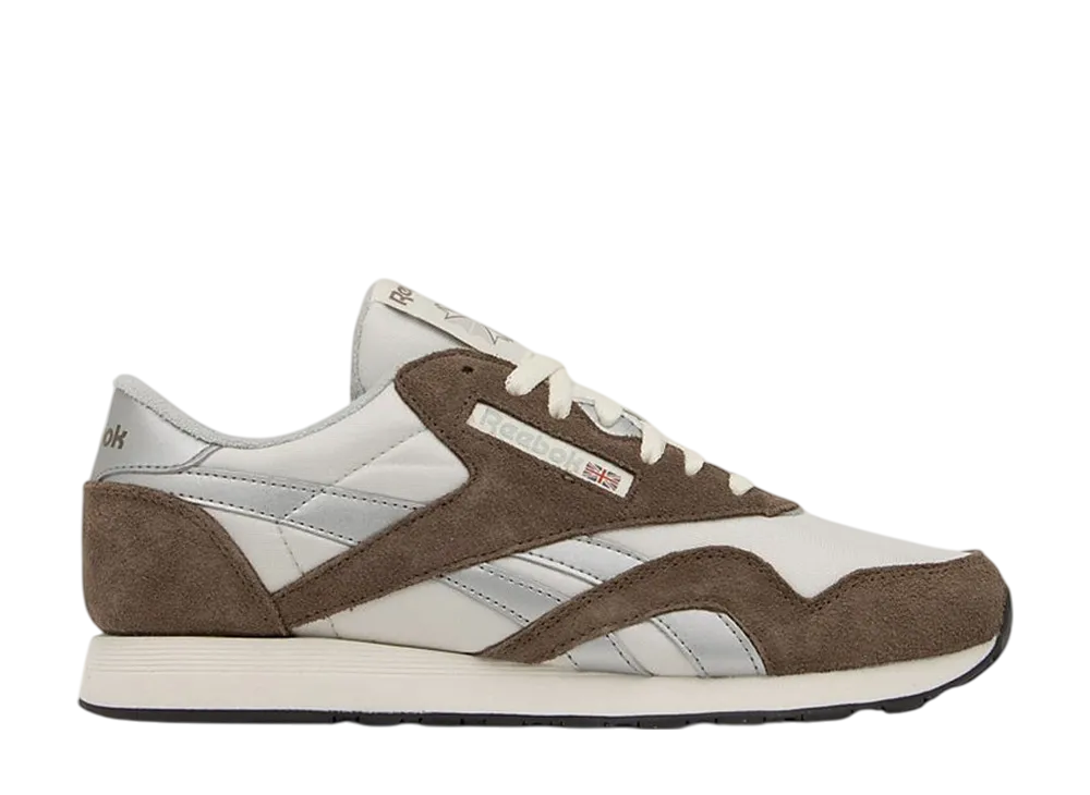 リーボック クラシックナイロン "トレックグレー"