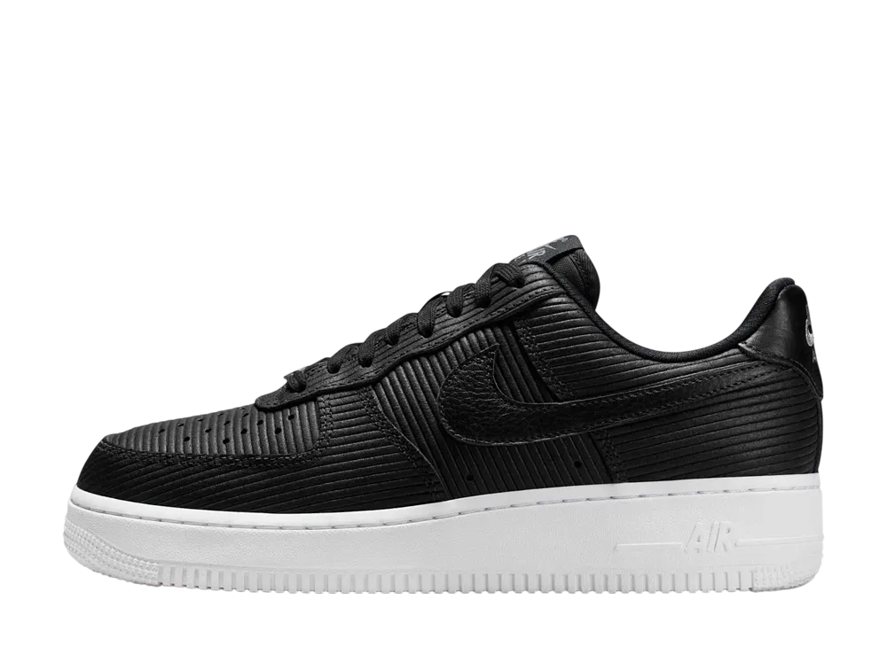 ナイキ ウィメンズ エアフォース1 '07 "ブラック/スモークグレー/メタリックシルバー"
