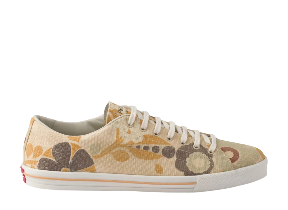 プラダ レースアップ フローラルプリント キャンバス スニーカー "サンドベージュ"