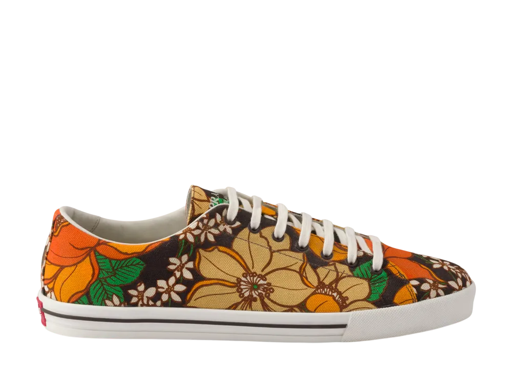 プラダ レースアップ フローラルプリント キャンバス スニーカー "ダークブラウン"