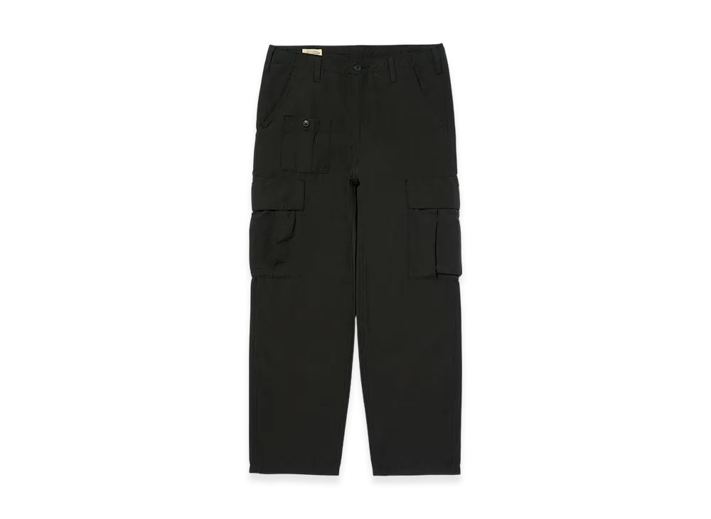 LEVI'S Parachute Cargo Pants "Black"