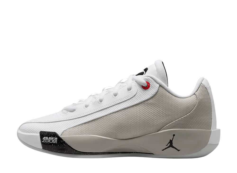 ナイキ ジョーダン ルカ77 "ホワイトセメント"