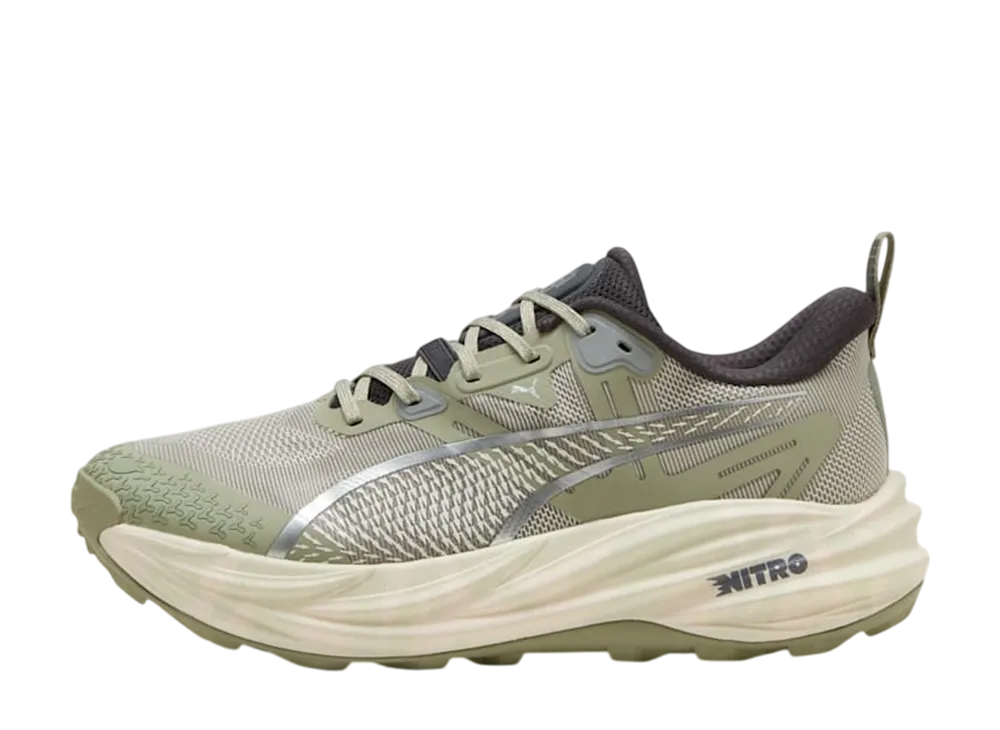 プーマ ヴォヤージュ ニトロ4 テレイン "ラックスアーミー/ウォームホワイト/ダスキーグレー"