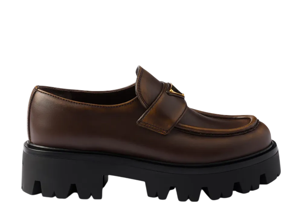 プラダ ウィメンズ レザー ローファー "ダークブラウン"