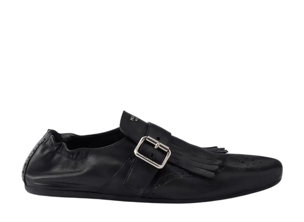 プラダ ウィメンズ プラダ シャッフル バックル付レザーシューズ "ブラック"