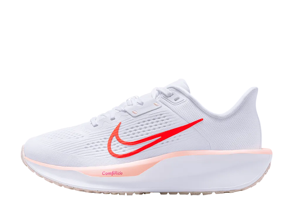 ナイキ ウィメンズ クエスト6 "ホワイト/ウォッシュドコーラル"