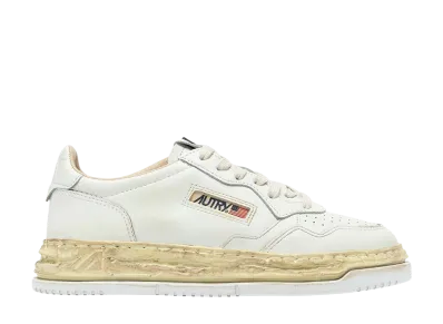 Autry × Maison MIHARA YASUHIRO Women's General Scale Medalist Low Supervintage "White"