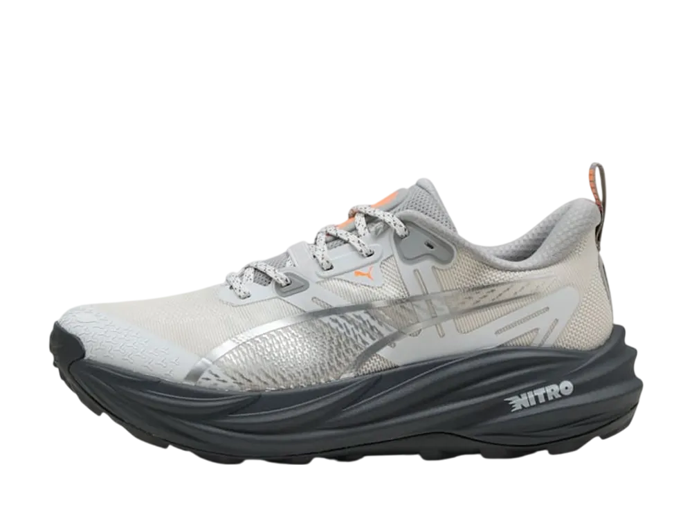 プーマ ヴォヤージュ ニトロ4 "フェザーグレー/ダスキーグレー/ヒートファイヤー"