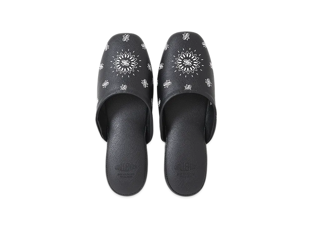 CHALLENGER Bandanna Slipper "Black"