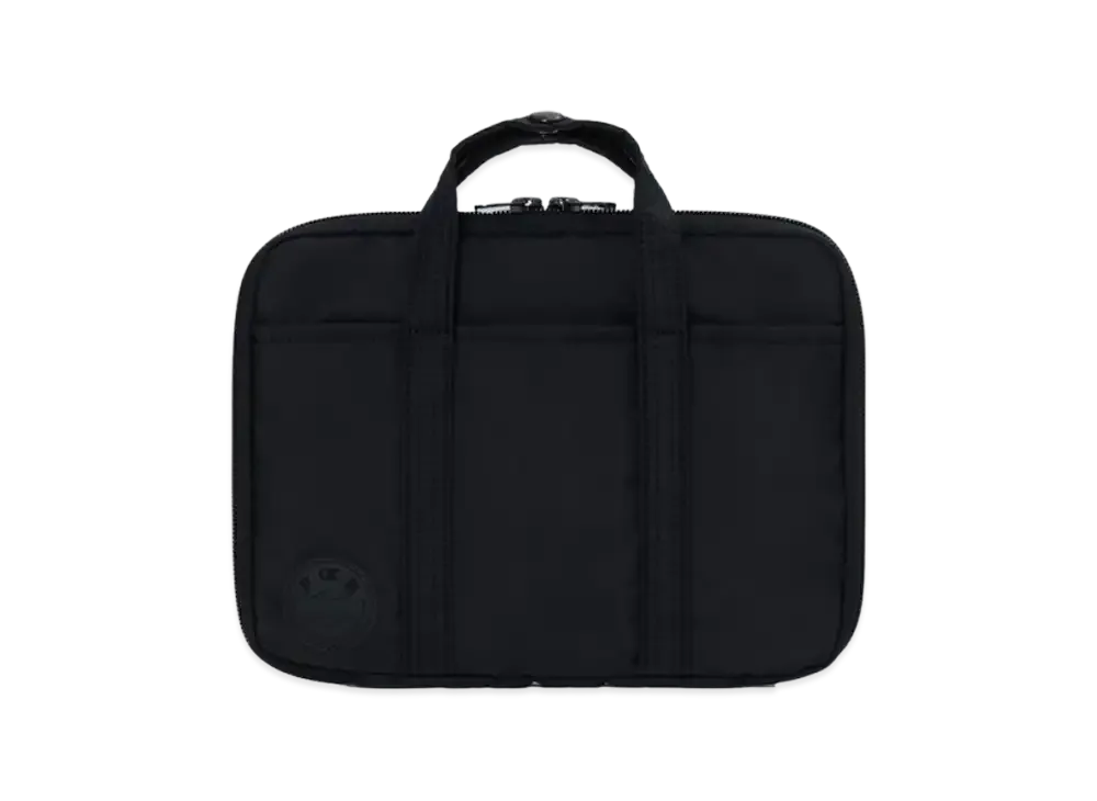 ほぼ日手帳とPOTRがコラボ！小さなバッグのように持ち歩ける手帳カバー