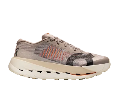 On Cloudultra Pro "Cinder/Pearl"