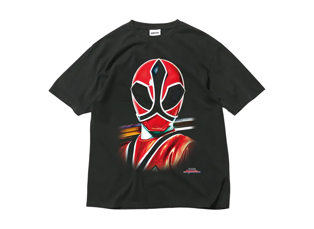 スーパー戦隊 x HOMEGAME \ 2009 シンケンレッド TEE "BLACK"