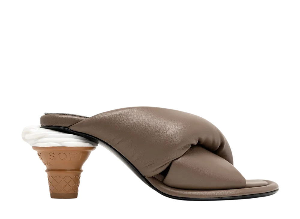 メゾンミハラヤスヒロ ウィメンズ ソフトサーブヒール パファーサンダル "グレー" (B15FW710)