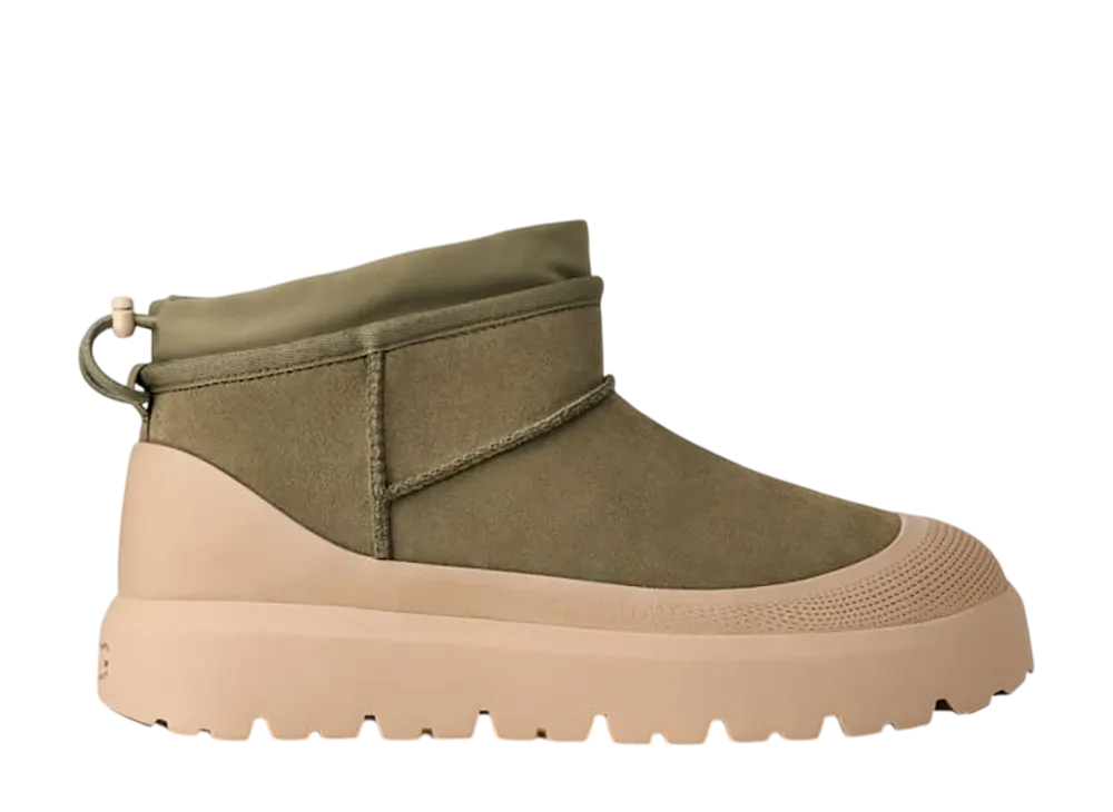 アグ クラシック ウルトラ ミニ ウェザー ハイブリッド "バーントオリーブ/マスタードシード"