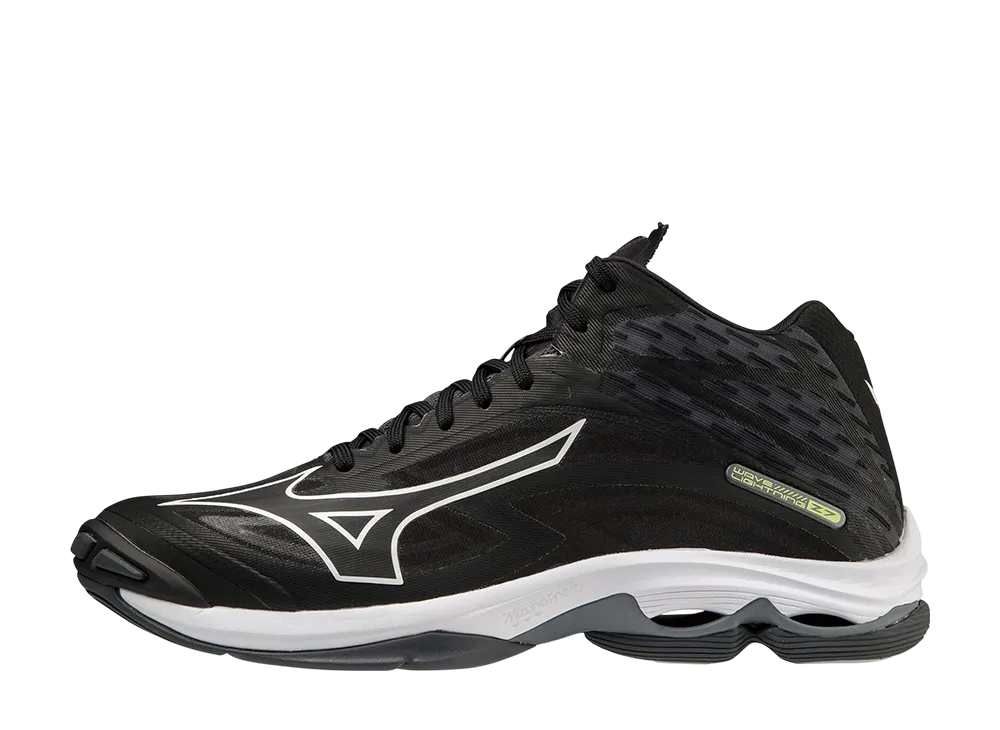 ミズノ ウエーブライトニング Z7 ミッド "ブラック/ホワイト"