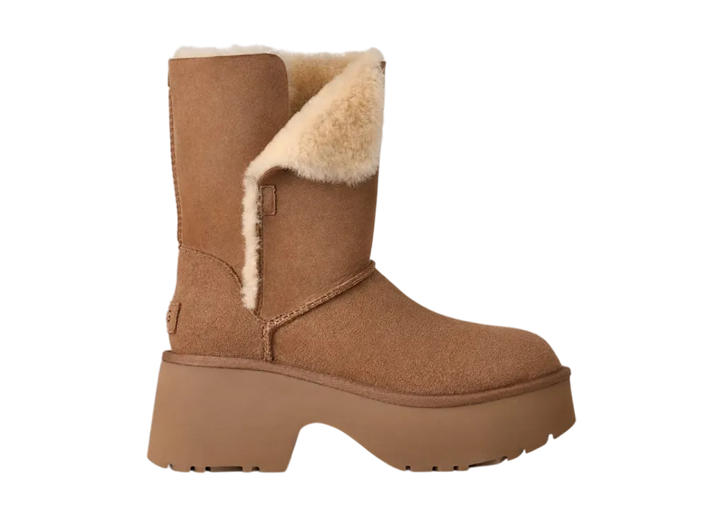 アグ ウィメンズ エスミー ブーツ "チェスナット"