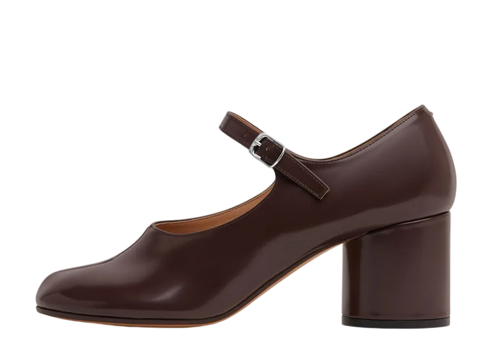 メゾンマルジェラ ウィメンズ タビ パンプス "ブラウン"