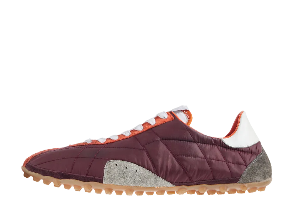 メゾンマルジェラ ウィメンズ スプリンターズ "レッド/ホワイト"