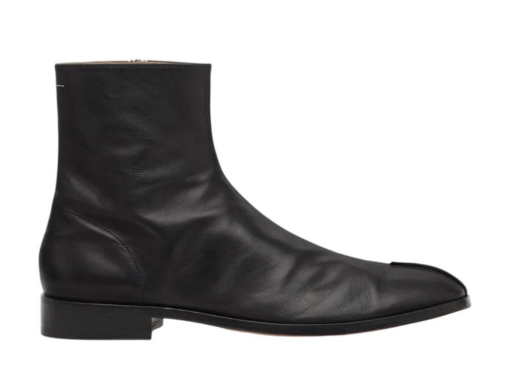 MM6メゾンマルジェラ ニュークラシックステッチ アンクルブーツ "ブラック"