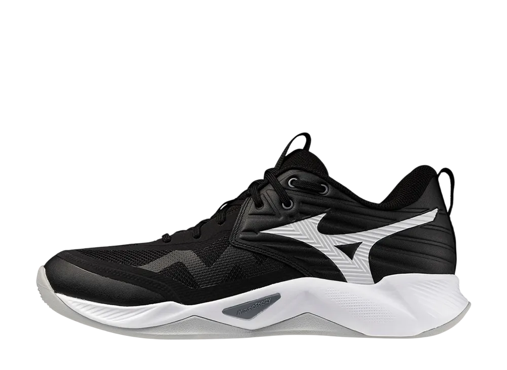 Mizuno Wave Momentum Pro "Black/White"