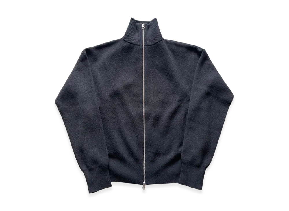 extreme cashmere x n°319 Xtra Out "Raven"
