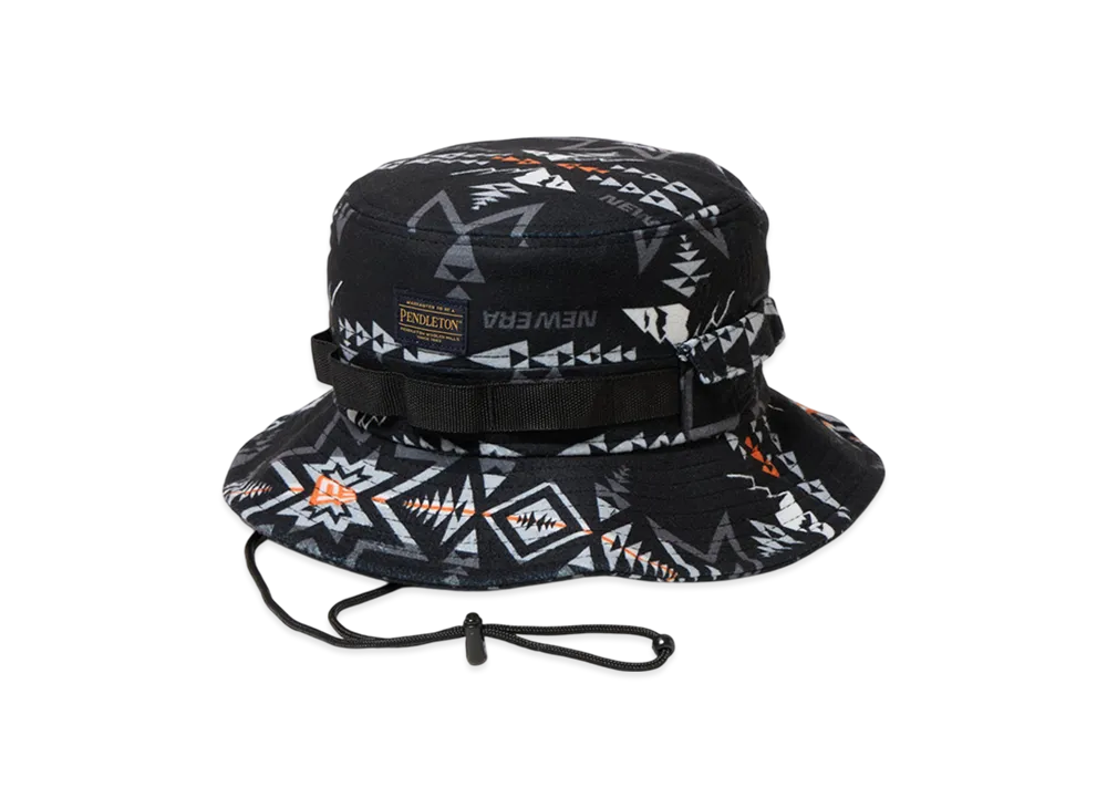 NEW ERA x Pendleton Adventure Fleece "Black"