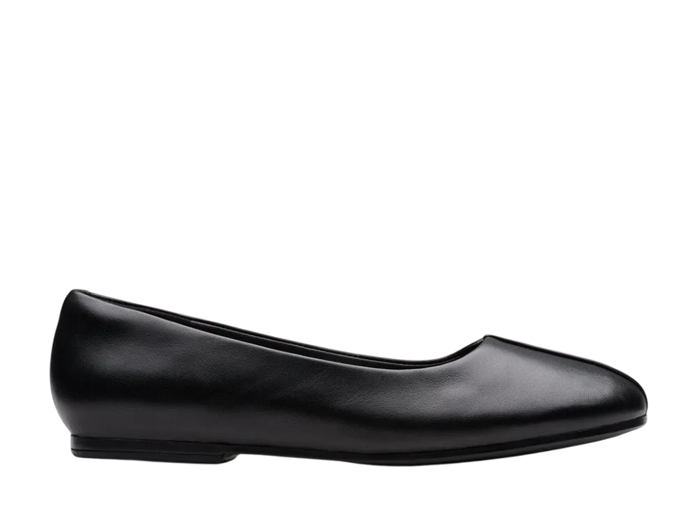 Clarks Women's Livia Lily "Black Leather"
