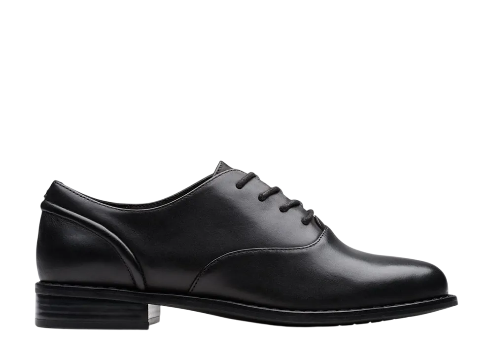 Clarks Women's Hana Walk "Black Leather"