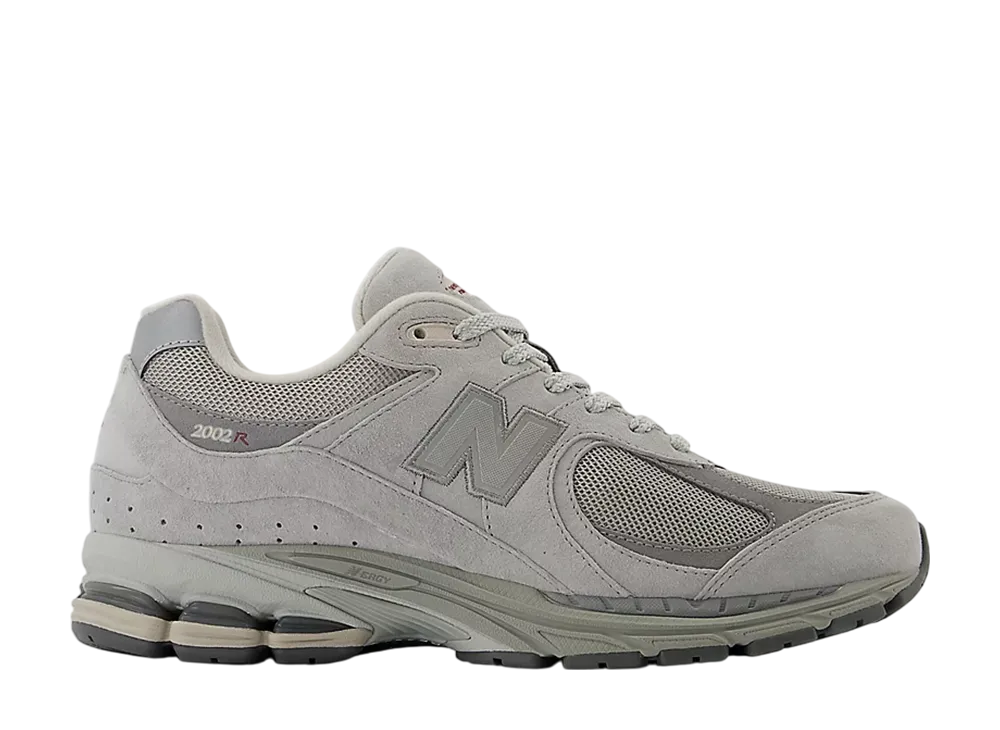 New Balance 2002R 