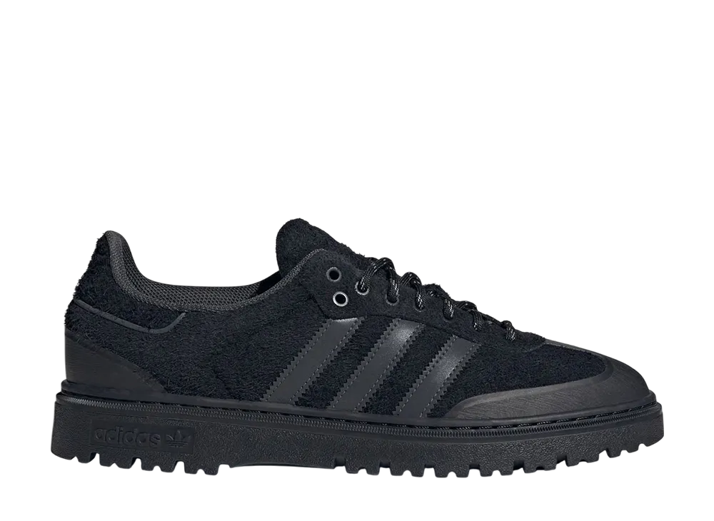 アディダスオリジナルス サンバ ウィンタライズド "コアブラック/カーボン"