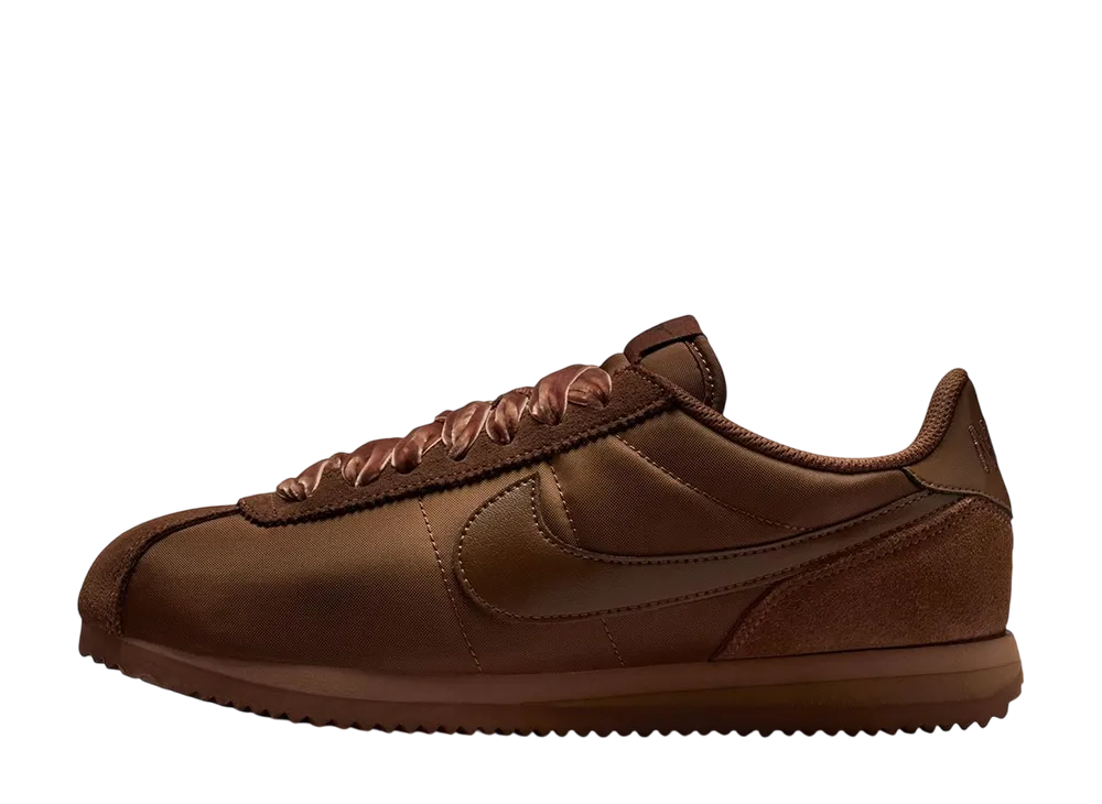ナイキ ウィメンズ コルテッツ "ファウナブラウン/カカオワウ/バロックブラウン"