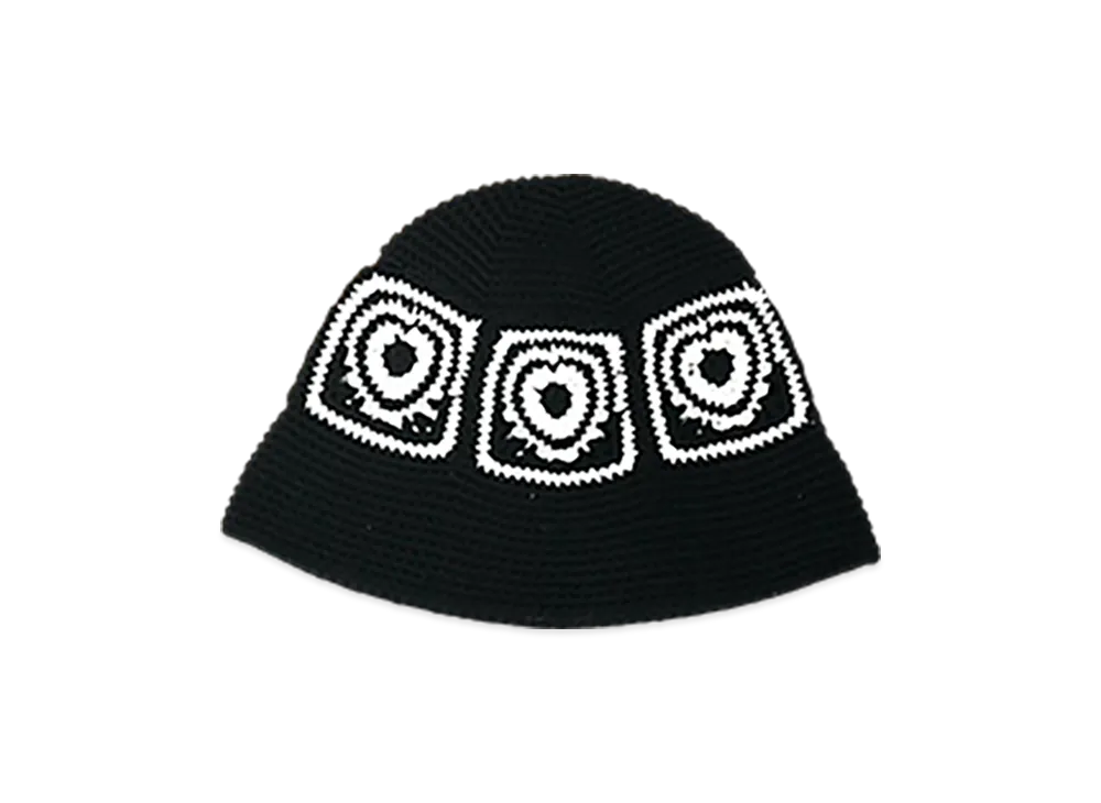 BASICKS Heart Crochet Bucket Hat "Black"