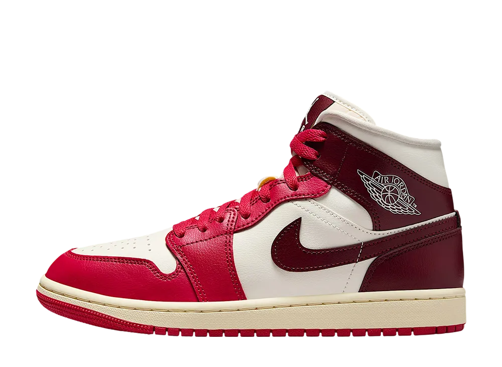 ナイキ ウィメンズ エアジョーダン1 ミッド "ミスティックハイビスカス"