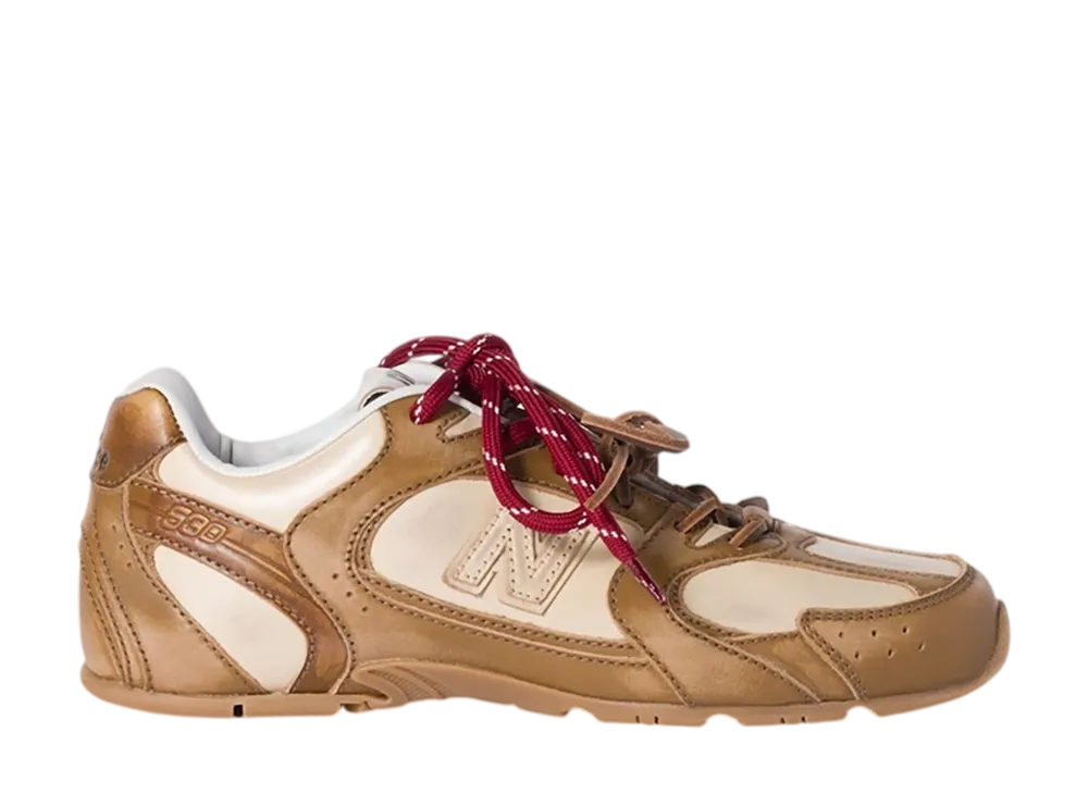 ミュウミュウ × ニューバランス ウィメンズ 530 "ブラウン/トラバーチングレー"