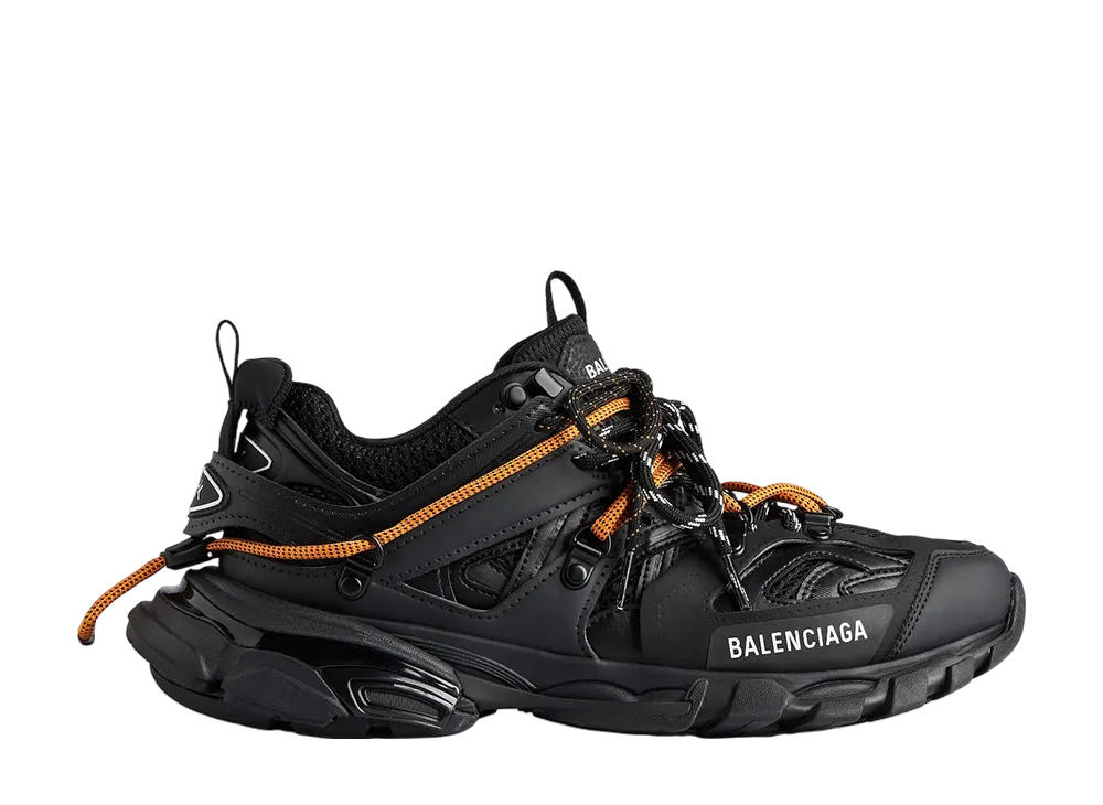 BALENCIAGA ブラック トレイルランニングシューズ Balenciaga Track Trail Laces スニーカー | ブラック | FARFETCH JP