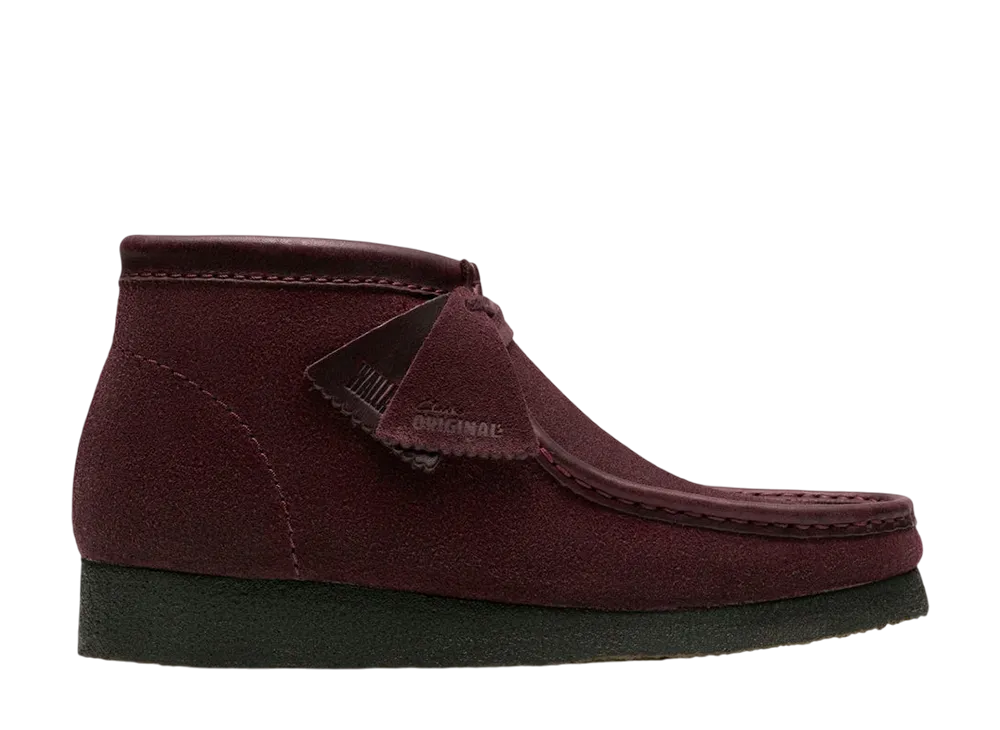 クラークス ワラビーブーツ "パープルグレープスエード"