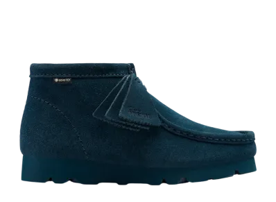 クラークス ワラビーブーツ ゴアテックス "ダークティールスエード"