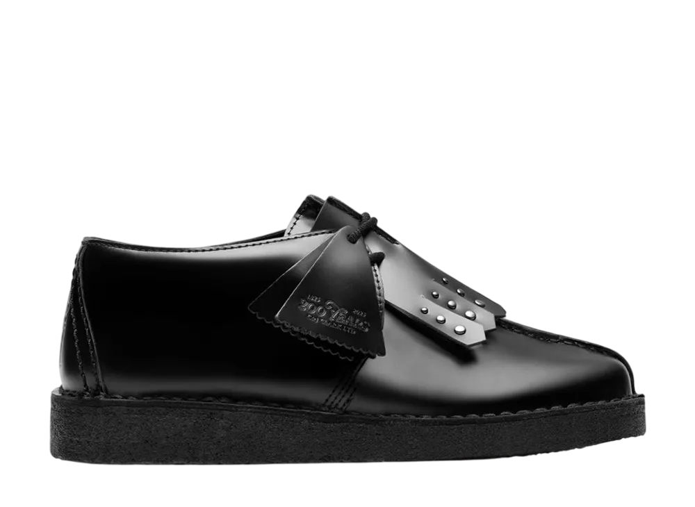 Clarks Women's Desert Trek "Black High Shine Leather"