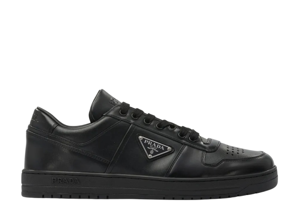 プラダ レザーダウンタウン レザー スニーカー "ブラック"