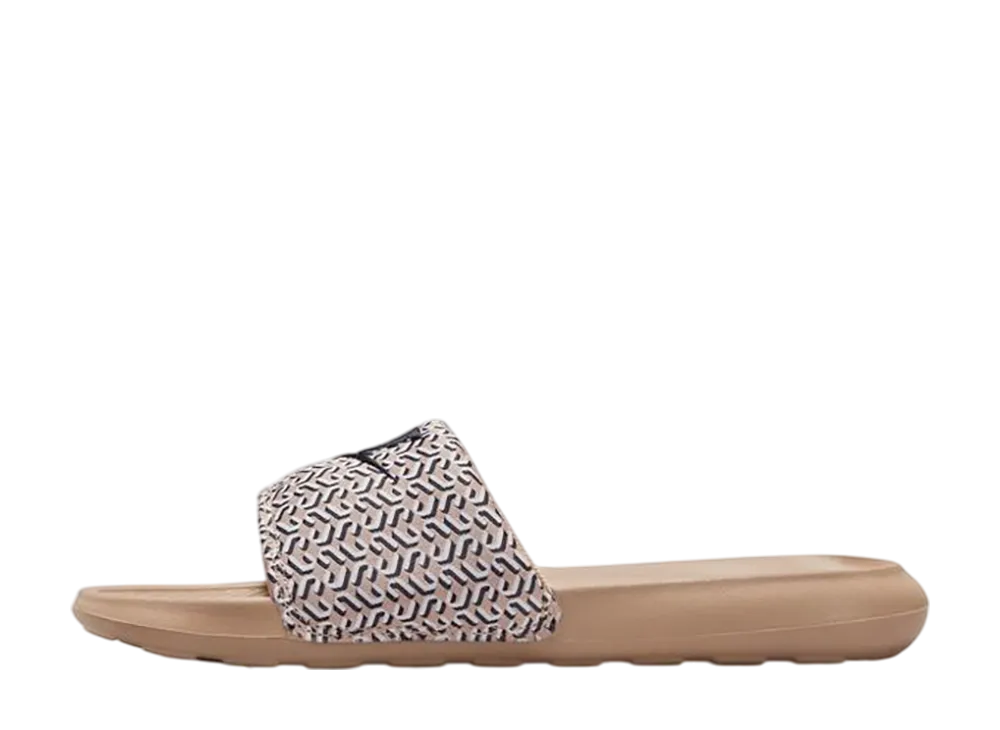 Nike Women's Victori One Slide "200Hemp/Black"