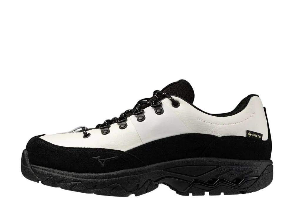 ミズノ ウェーブOD ゴアテックス "ホワイト/ブラック"