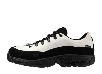 ミズノ ウェーブOD ゴアテックス "ホワイト/ブラック"