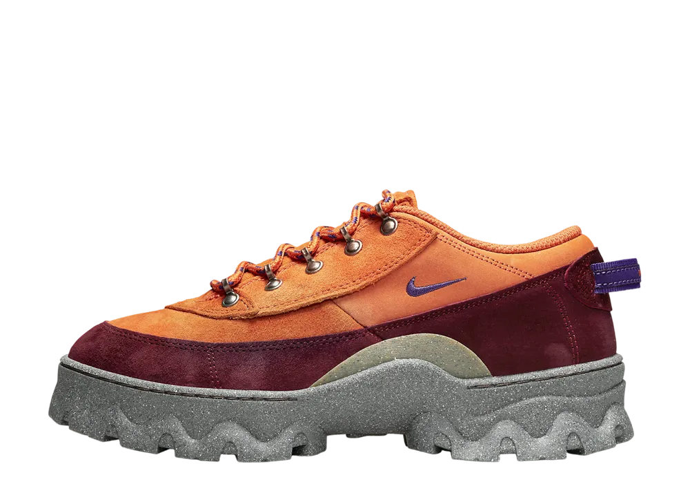 Nike Women's Lahar Low "Sport Spice/Dark Beetroot"