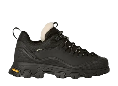 UGG Women's Metrotrek Hiker "Black"